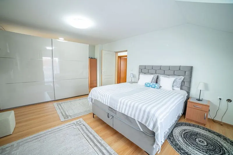 Prodaja, kuća, 178m², Klisa, Novi Sad Sve Podlokacije