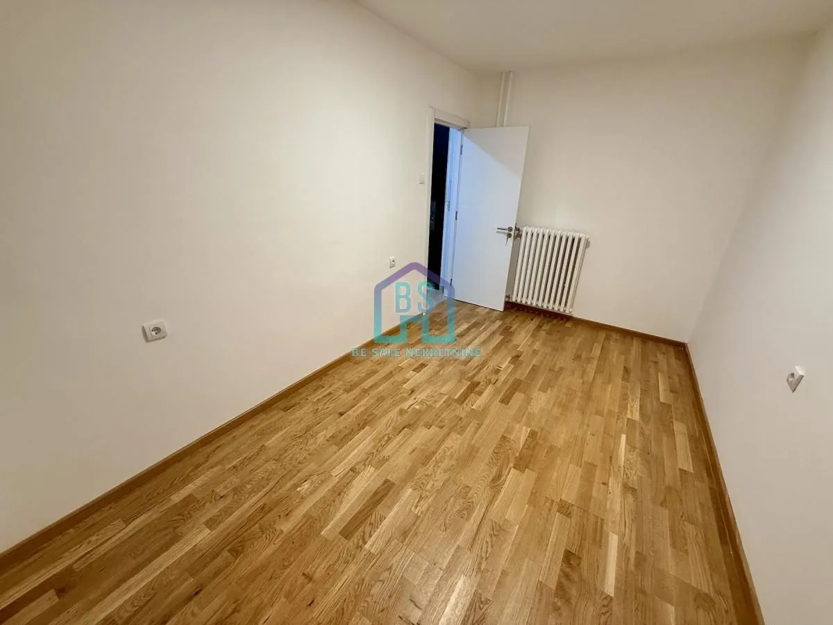 Prodaja, dvosoban stan, 54m², Sajmište, Novi Sad