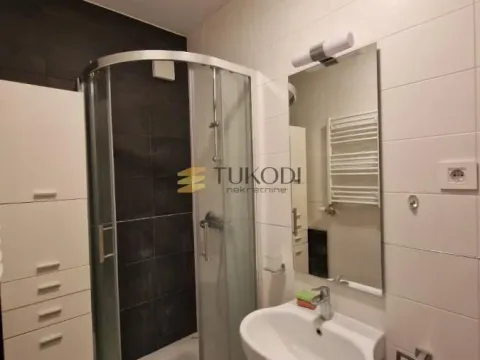 Prodaja, trosoban stan, 86m², Adamovićevo Naselje, Novi Sad Sve Podlokacije - image 25