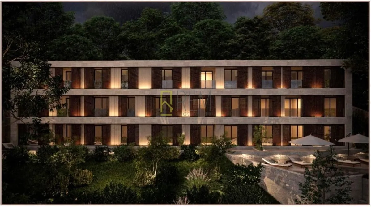 Prodaja, trosoban stan, 83m², Đuraševići, Tivat