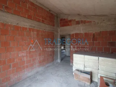 Prodaja, kuća, 330m², Bar, Crna Gora - image 32