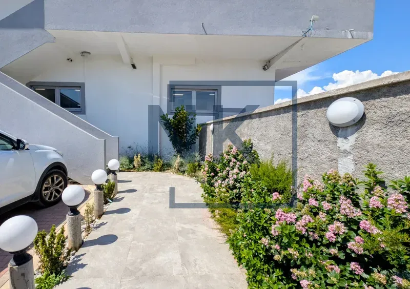 Izdavanje, trosoban stan, 72m², Donja Gorica, Podgorica