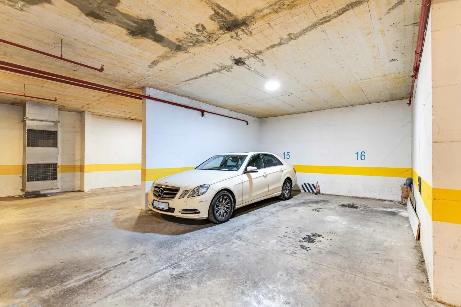 Sale, office space, 20m², Budva, Crna Gora