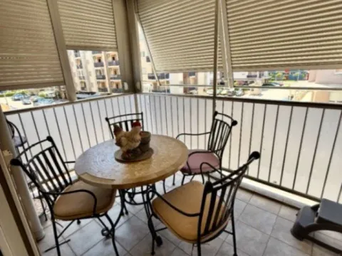 Izdavanje, trosoban stan, 100m², City Kvart, Podgorica - image 13