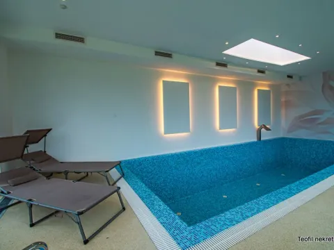 Sale, house, 380m², Belegiš, Stara Pazova - image 18