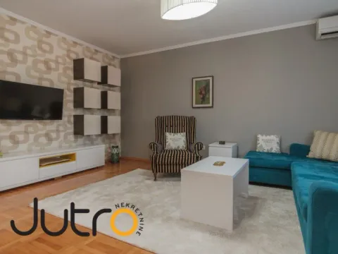 Rent, two bedroom apartment, 64m², Stari Aerodrom, Podgorica - image 1