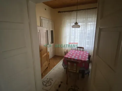 Izdavanje, dvosoban stan, 50m², Centar, Novi Sad - image 16