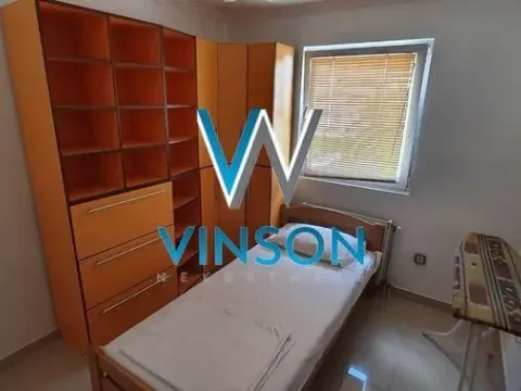 Izdavanje, četvorosoban stan, 198m², Petrovaradin, Novi Sad - image 10