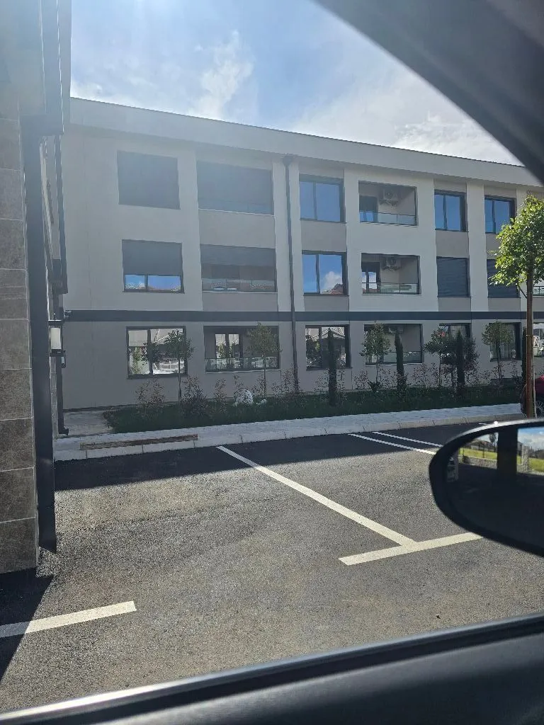Izdavanje, jednosoban stan, 47m², Donja Gorica, Podgorica