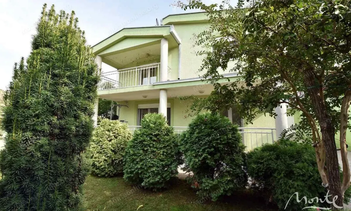 Prodaja, kuća, 175m², Podgorica, Crna Gora