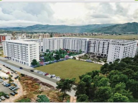 Prodaja, dvosoban stan, 77m², Tološka šuma, Podgorica - image 2