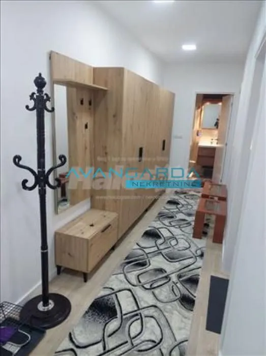 Rent, apartment, 57m², Crveni Krst, Beograd