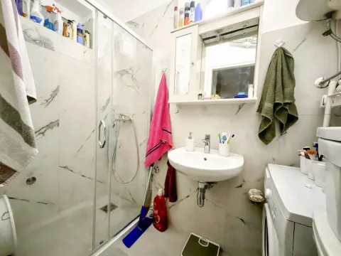 Prodaja, dvosoban stan, 86m², Podgorica, Crna Gora - image 16