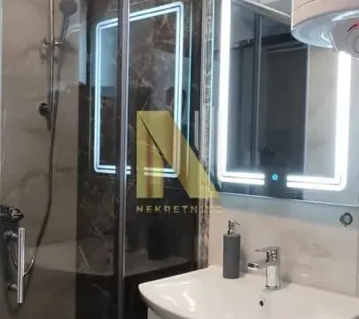 Rent, office space, 350m², Petrovaradin, Novi Sad - image 6