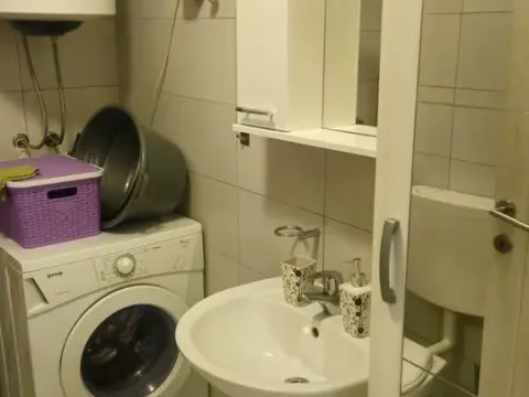 Prodaja, garsonjera, 22m², Zabjelo, Podgorica - image 2