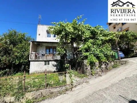 Prodaja, kuća, 80m², Centar, Tivat - image 1