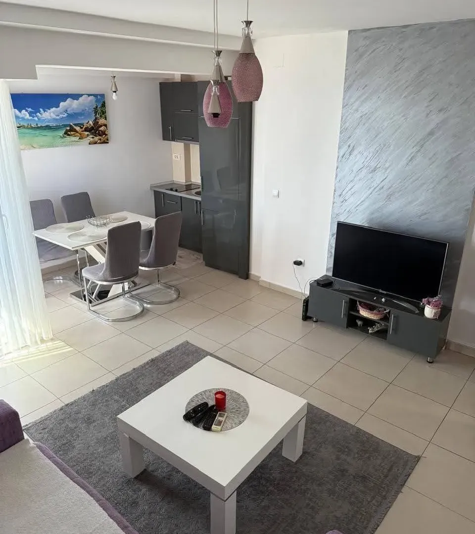 Rent, one bedroom apartment, 40m², Ilino, Bar