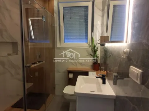 Prodaja, dvosoban stan, 45m², Stari Grad, Beograd - image 11