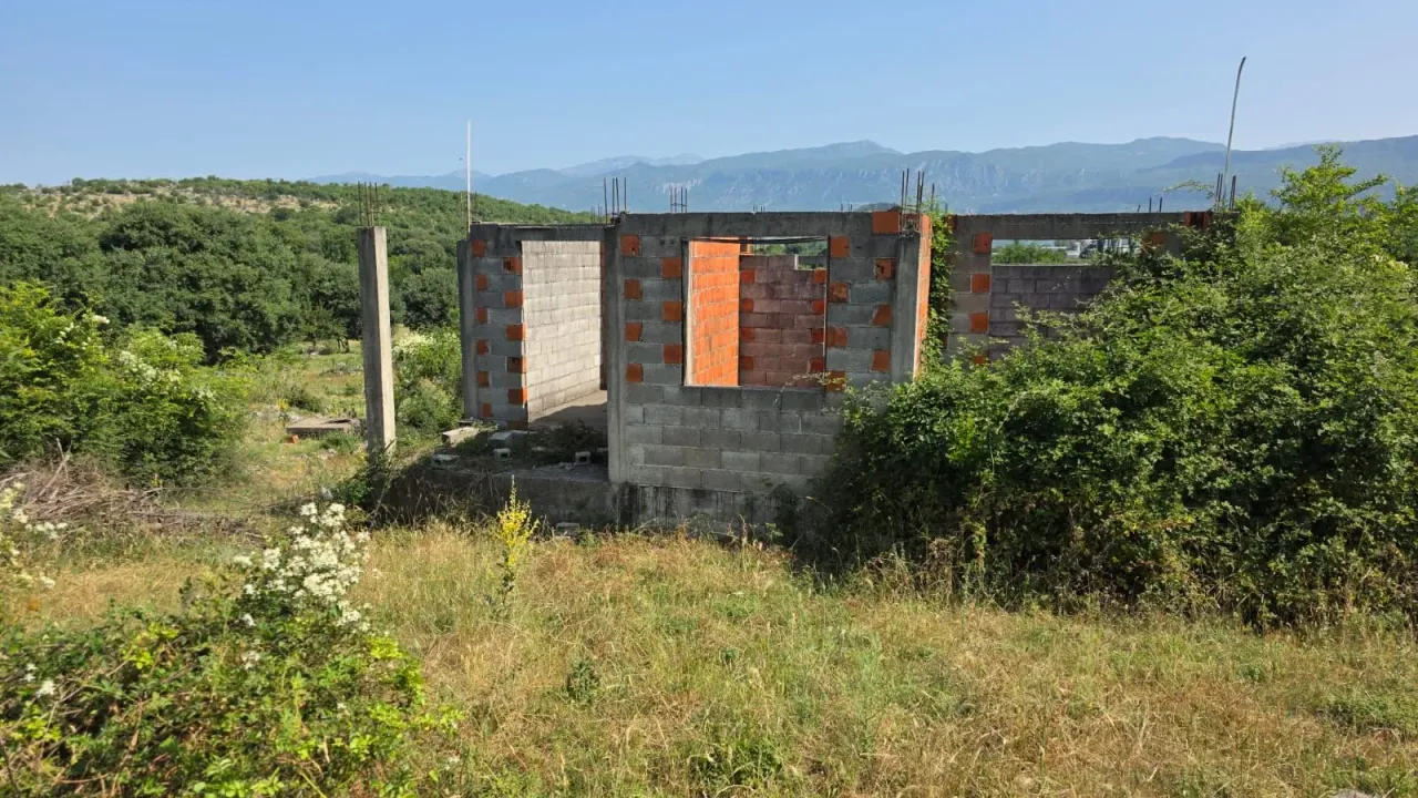 Sale, house, 240m², Grbe, Danilovgrad