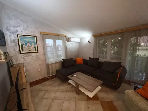 Rent, three bedroom apartment, 100m², Zabjelo, Podgorica - image 7