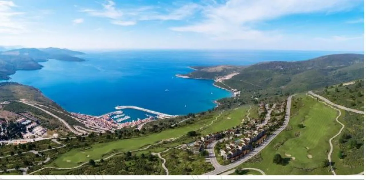 Sale, three bedroom apartment, 112m², Luštica, Tivat