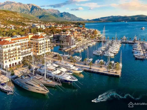 Prodaja, garsonjera, 42m², Porto Montenegro, Tivat - image 5