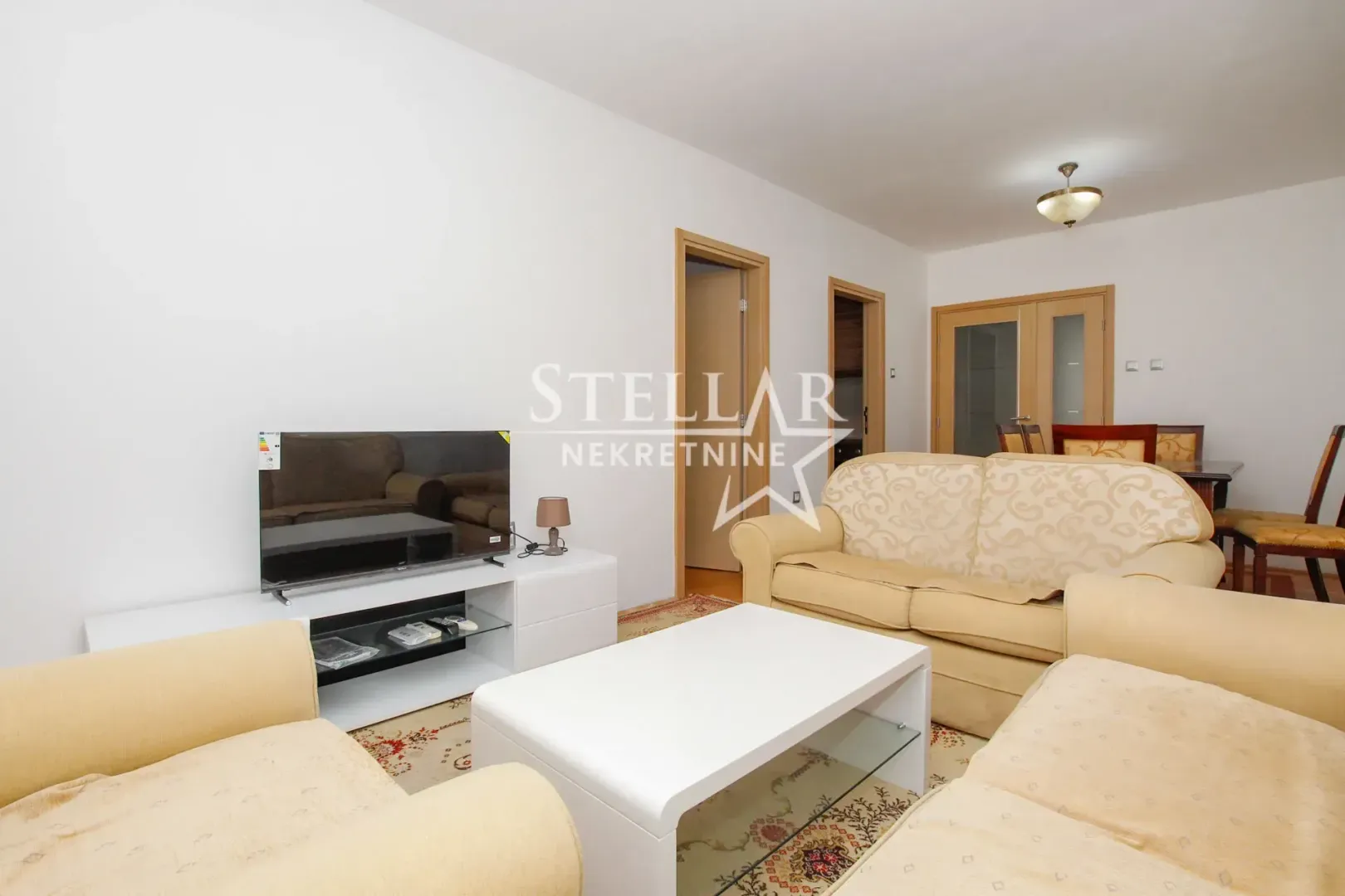 Izdavanje, jednosoban stan, 49m², Preko Morače, Podgorica