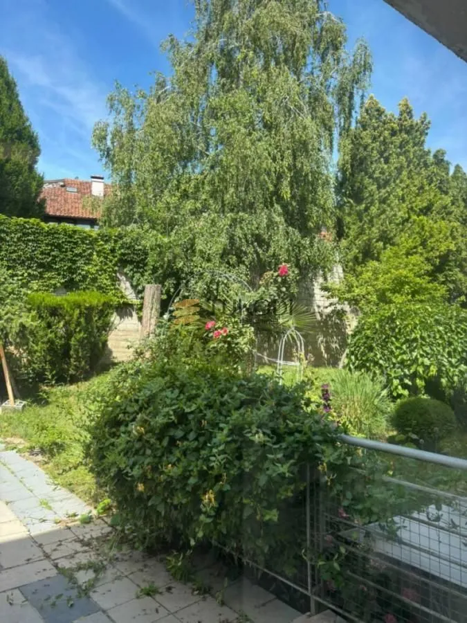 Rent, one bedroom apartment, 35m², Kluz, Zvezdara Sve Podlokacije