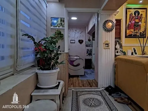 Prodaja, kuća, 120m², Zemun Centar, Zemun Sve Podlokacije - image 12