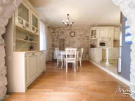 Sale, house, 500m², Orahovac, Kotor - image 11