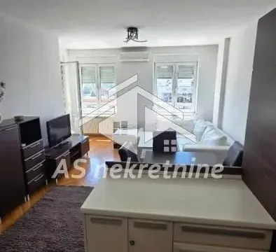 Izdavanje, dvosoban stan, 50m², Novi Beograd Blok 63, Novi Beograd Sve Podlokacije - image 5