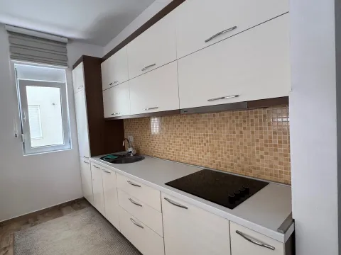 Sale, one bedroom apartment, 62m², Velika Plaža, Ulcinj - image 3