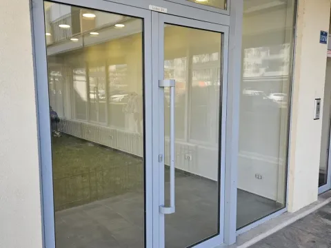 Rent, office space, 27m², Zabjelo, Podgorica - image 1