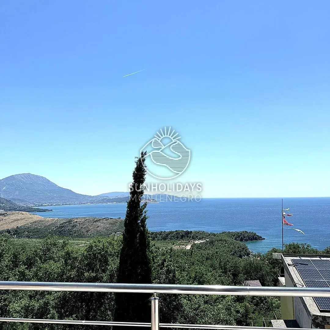 Prodaja, kuća, 390m², Zagrađe, Bar