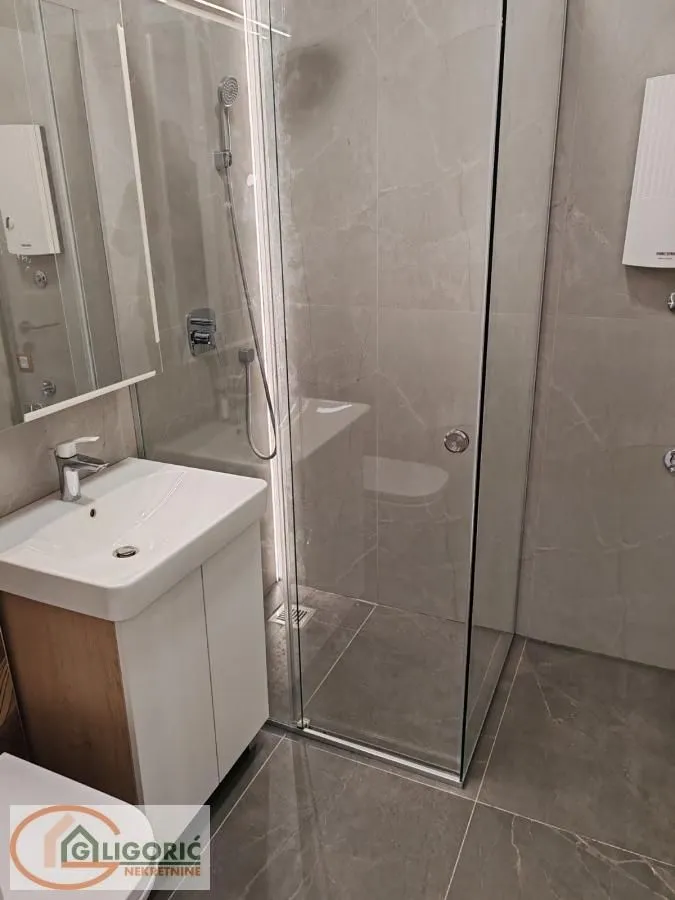 Rent, two bedroom apartment, 76m², Zeleni Venac, Beograd