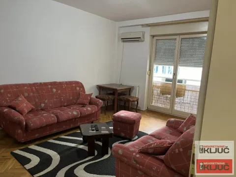 Izdavanje, jednosoban stan, 29m², Bulevar Oslobodjenja, Novi Sad Sve Podlokacije - image 3