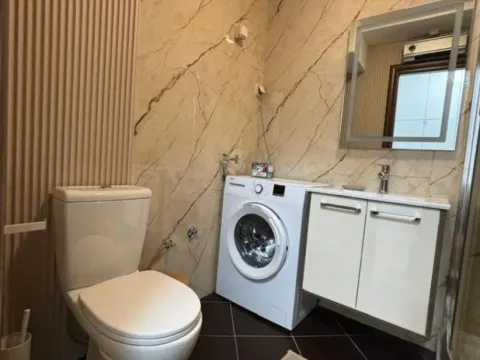 Izdavanje, dvosoban stan, 78m², City Kvart, Podgorica - image 13