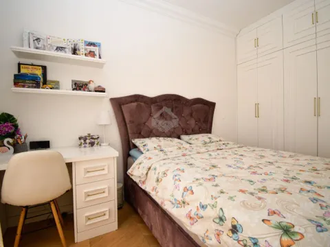 Izdavanje, dvosoban stan, 68m², Centar, Podgorica - image 18