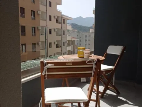 Izdavanje, jednosoban stan, 45m², Bečići, Budva - image 5