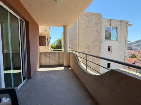 Sale, one bedroom apartment, 53m², Podkošljun, Budva - image 4