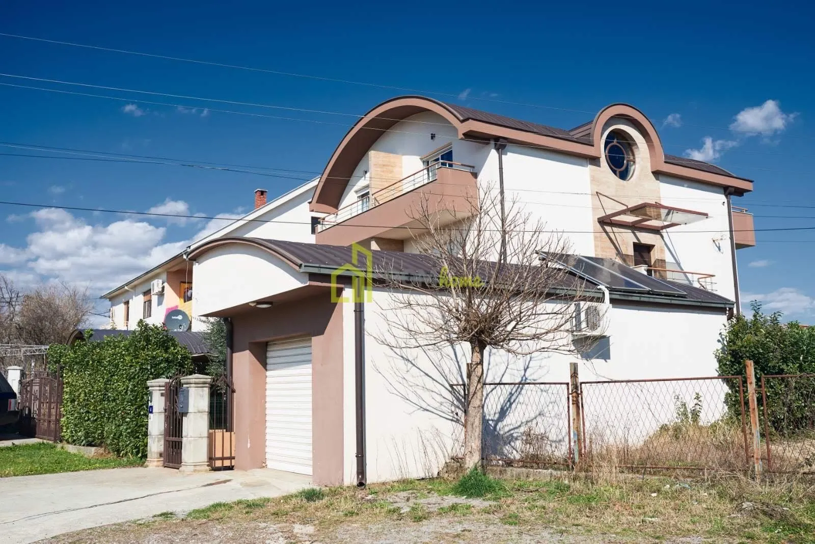 Prodaja, kuća, 255m², Vranići, Podgorica