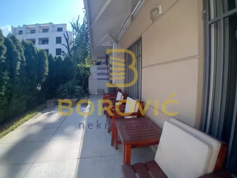 Rent, three bedroom apartment, 104m², Savski Venac, Beograd - image 9