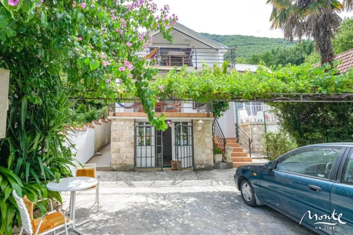 Sale, house, 133m², Stoliv, Kotor