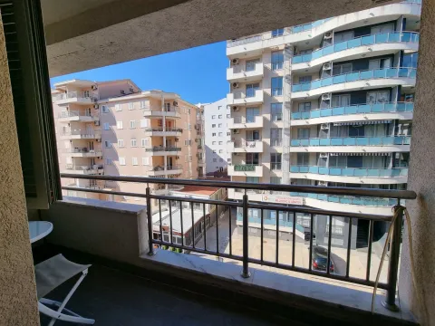 Rent, one bedroom apartment, 54m², Budva, Crna Gora - image 3