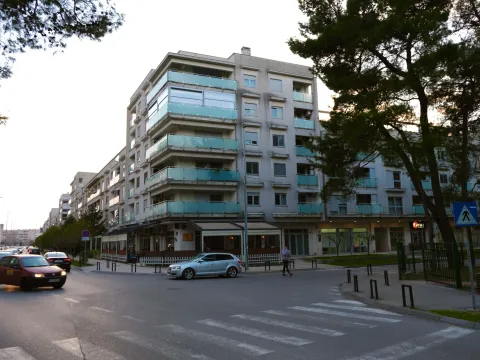 Rent, office space, 33m², Tološi, Podgorica - image 6