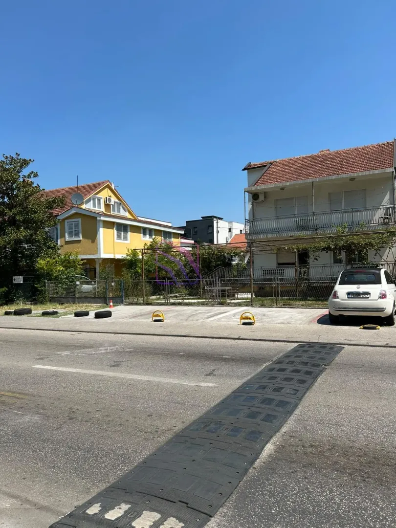 Rent, office space, 100m², Dalmatinska ulica, Podgorica