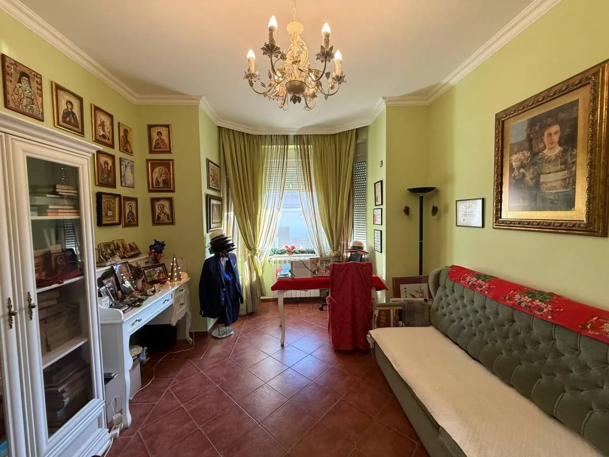 Sale, house, 473m², Veternička rampa, Novi Sad Sve Podlokacije