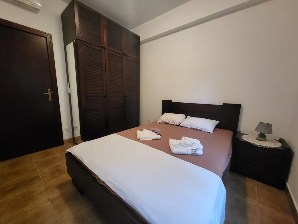 Prodaja, trosoban stan, 126m², Kostanjica, Kotor