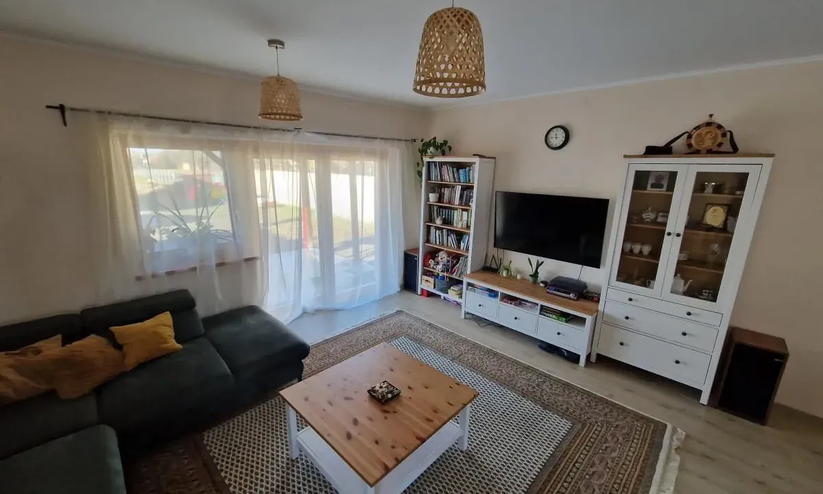 Prodaja, kuća, 230m², Temerin, Novi Sad