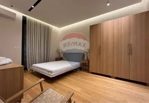 Izdavanje, trosoban stan, 140m², Kruševac, Podgorica - image 30